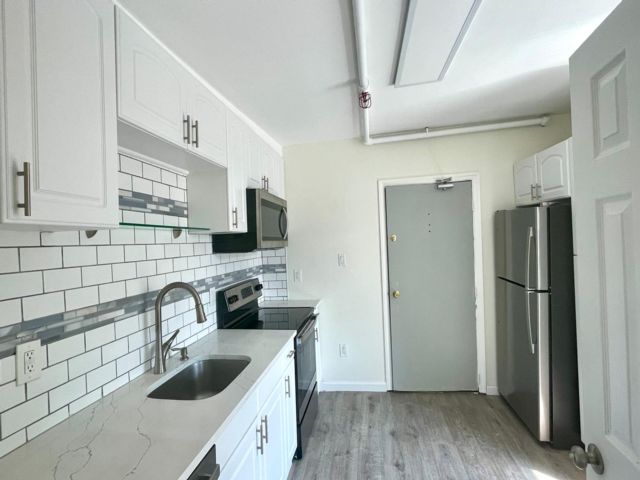  2 BR,  1.00 BTH  Apartment style home in Rockaway Park